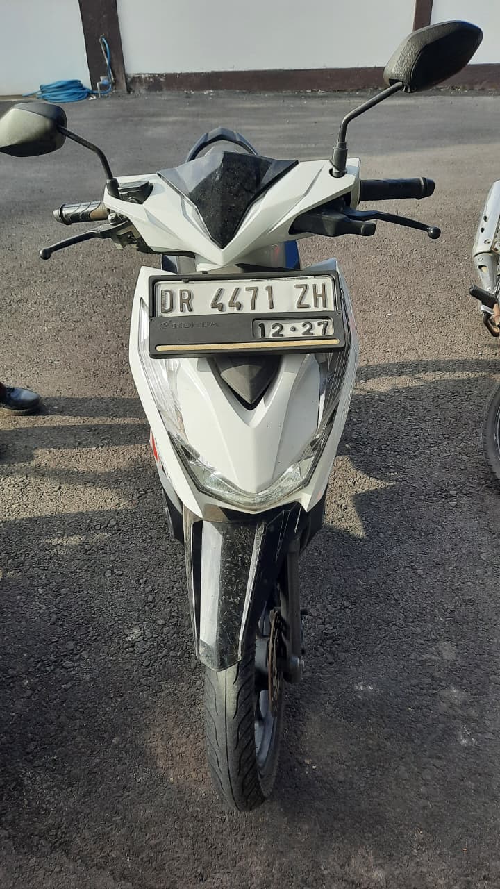 HONDA BEAT PUTIH 2022
