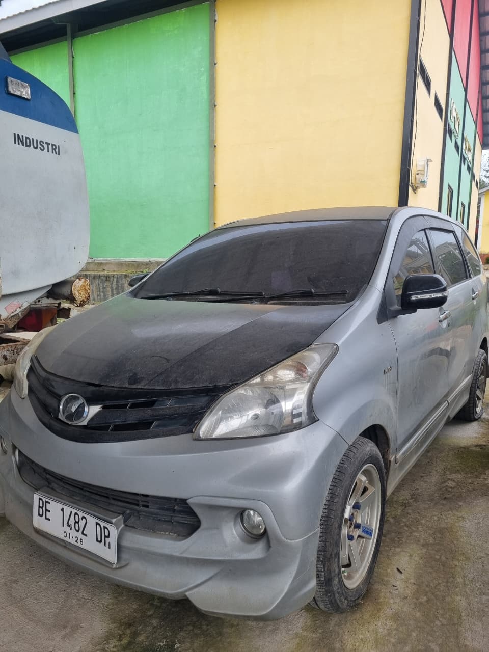 1 ( satu ) unit mobil Toyota Avanza warna silver metalik nomor polisi BE 1482 DP dengan No. Rangka MHKM1BA3JDJ002560 dan No. Mesin. MA46511;