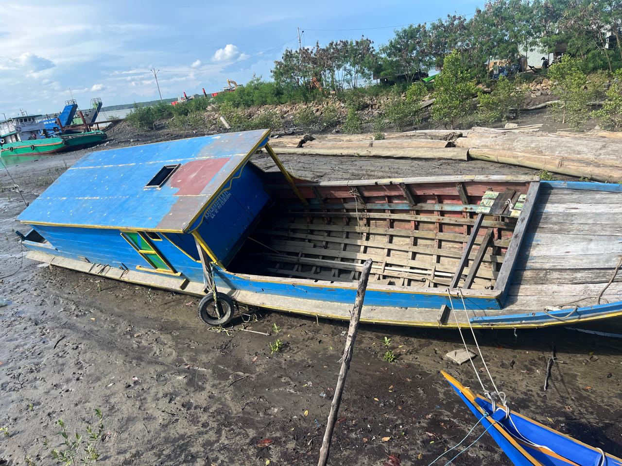 Aset Lelang