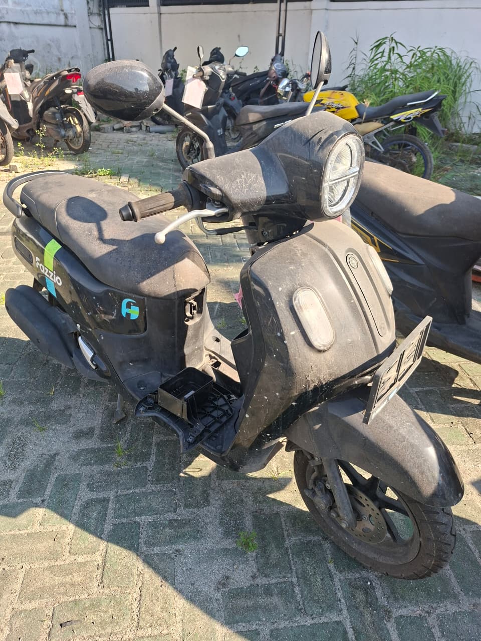 Sepeda motor yamaha fazzio 