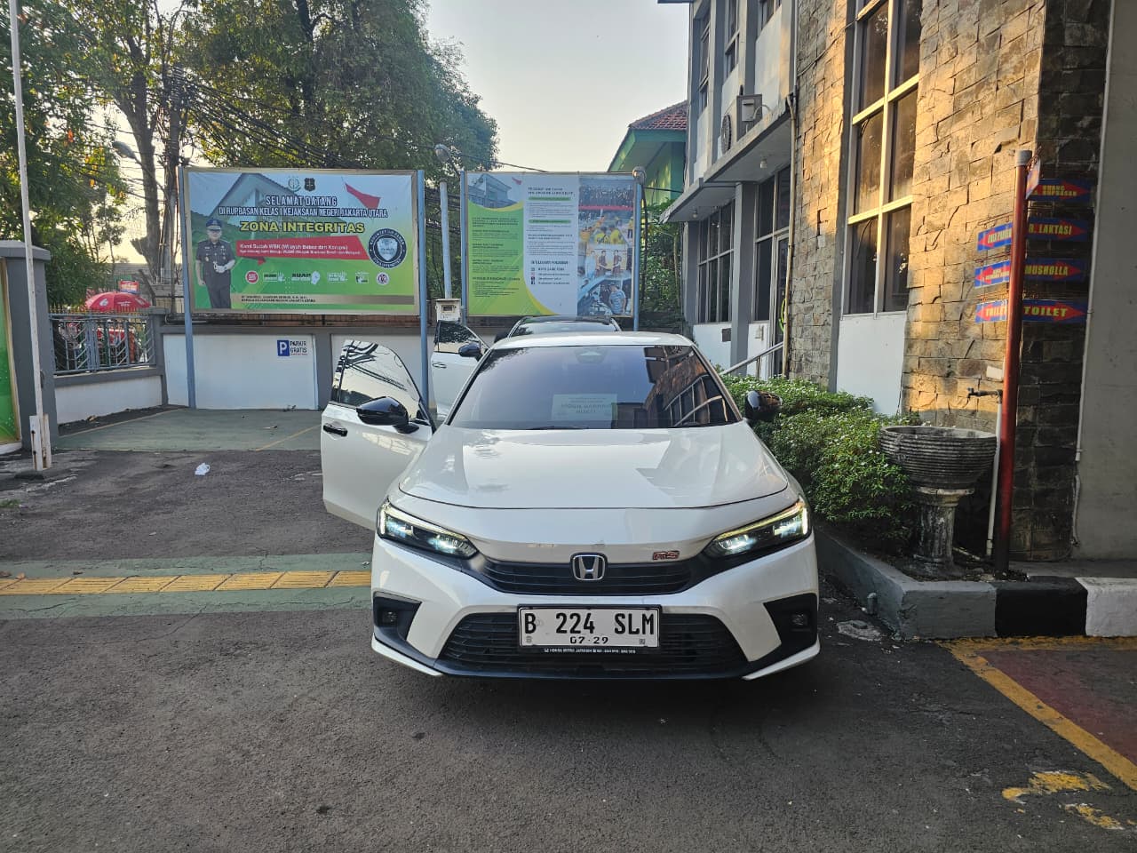 Aset Lelang