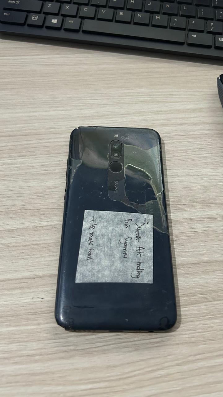 Handphone Merk Xiaomi Redmi 8 (kondisi mati Total)