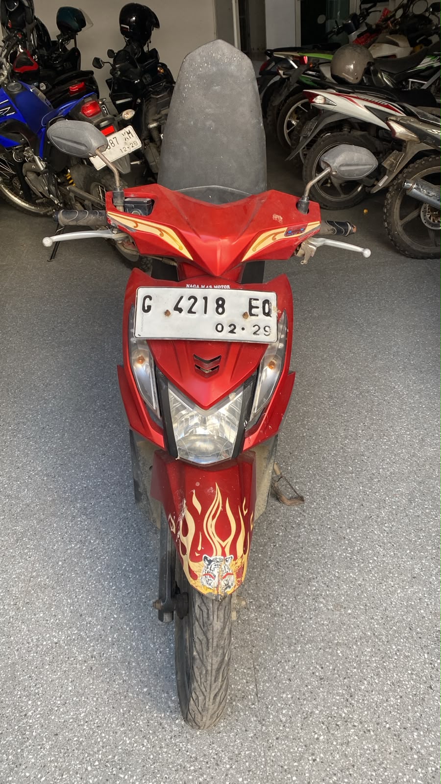 1 Unit SPM Honda Beat warna merah G 4218 EQ