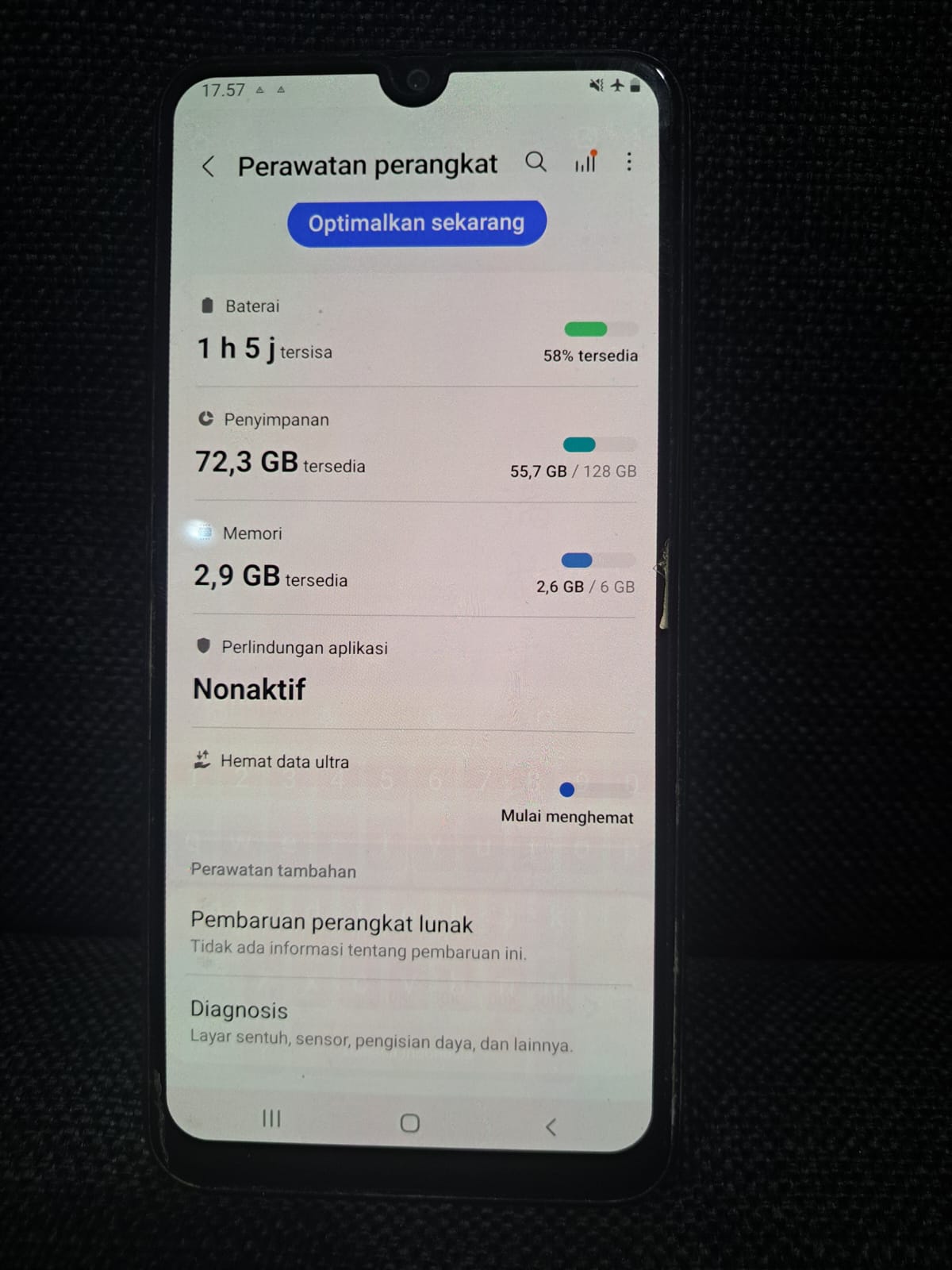 1 (satu) unit Handphone Samsung Galaxy M31