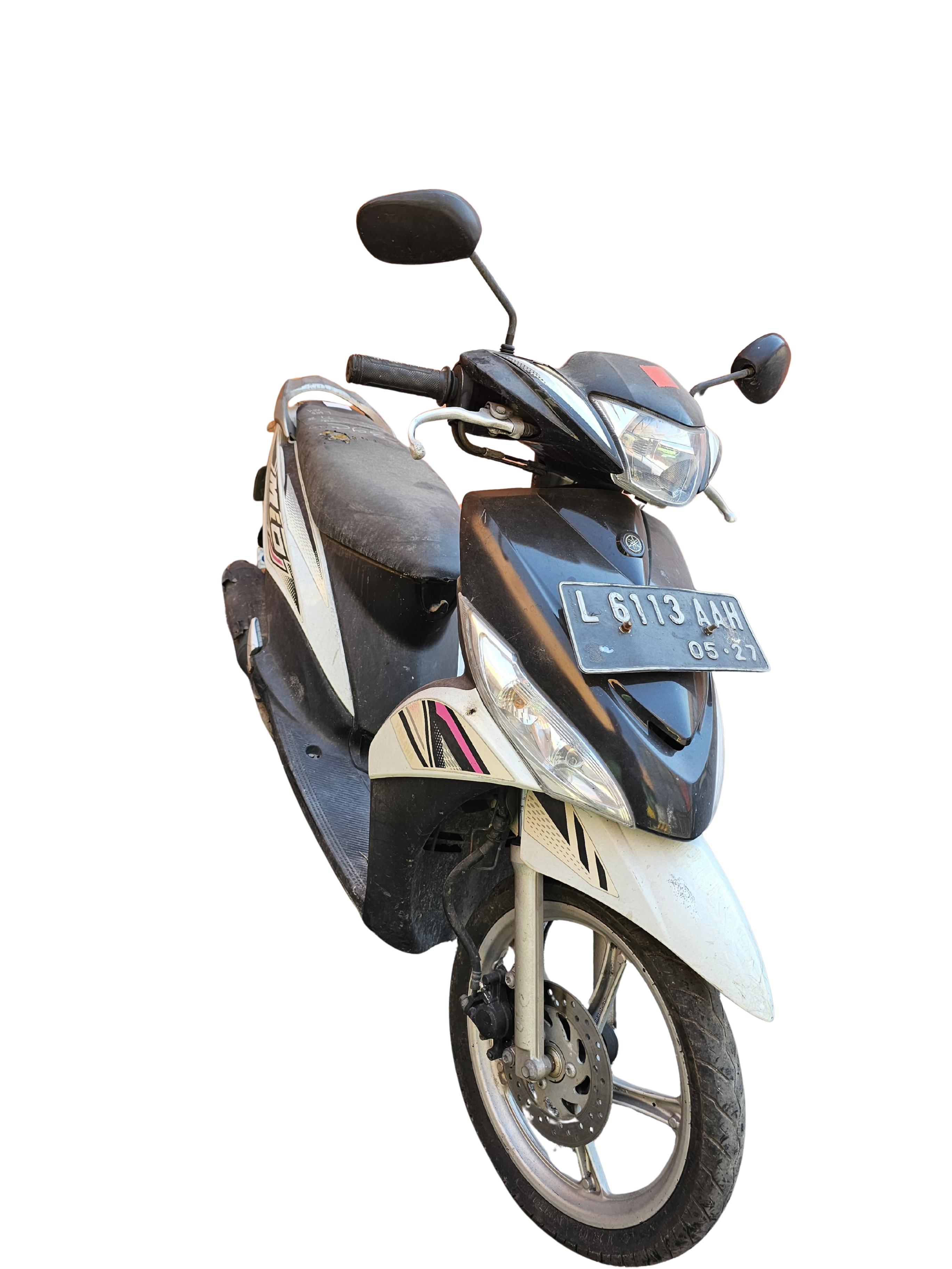 1 (satu) unit Sepeda motor merk Mio J dengan No. Pol : L6113-AAH