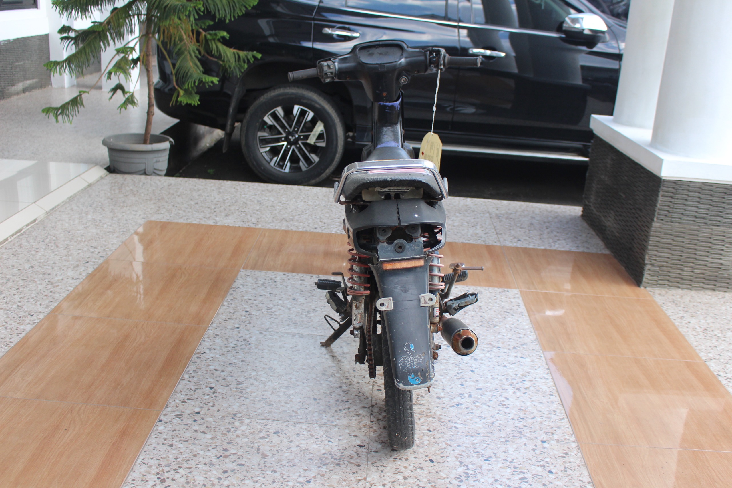 Detail Aset
