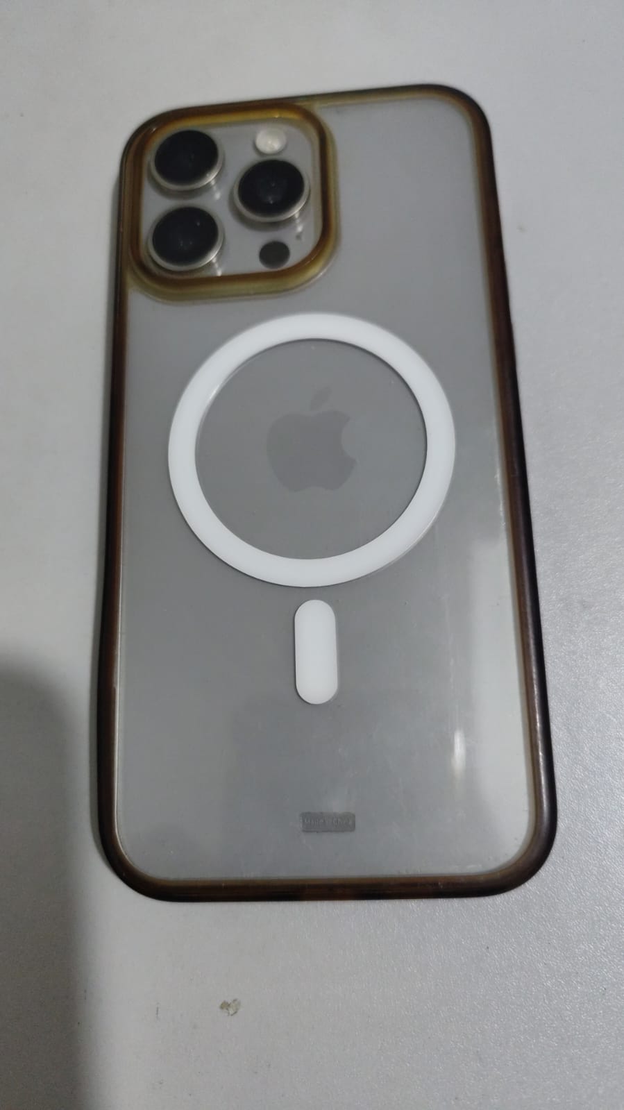 1 (Satu) buah Handphone Merk Iphone 15 Promax, Warna Titanium IMEI : 35365069586910