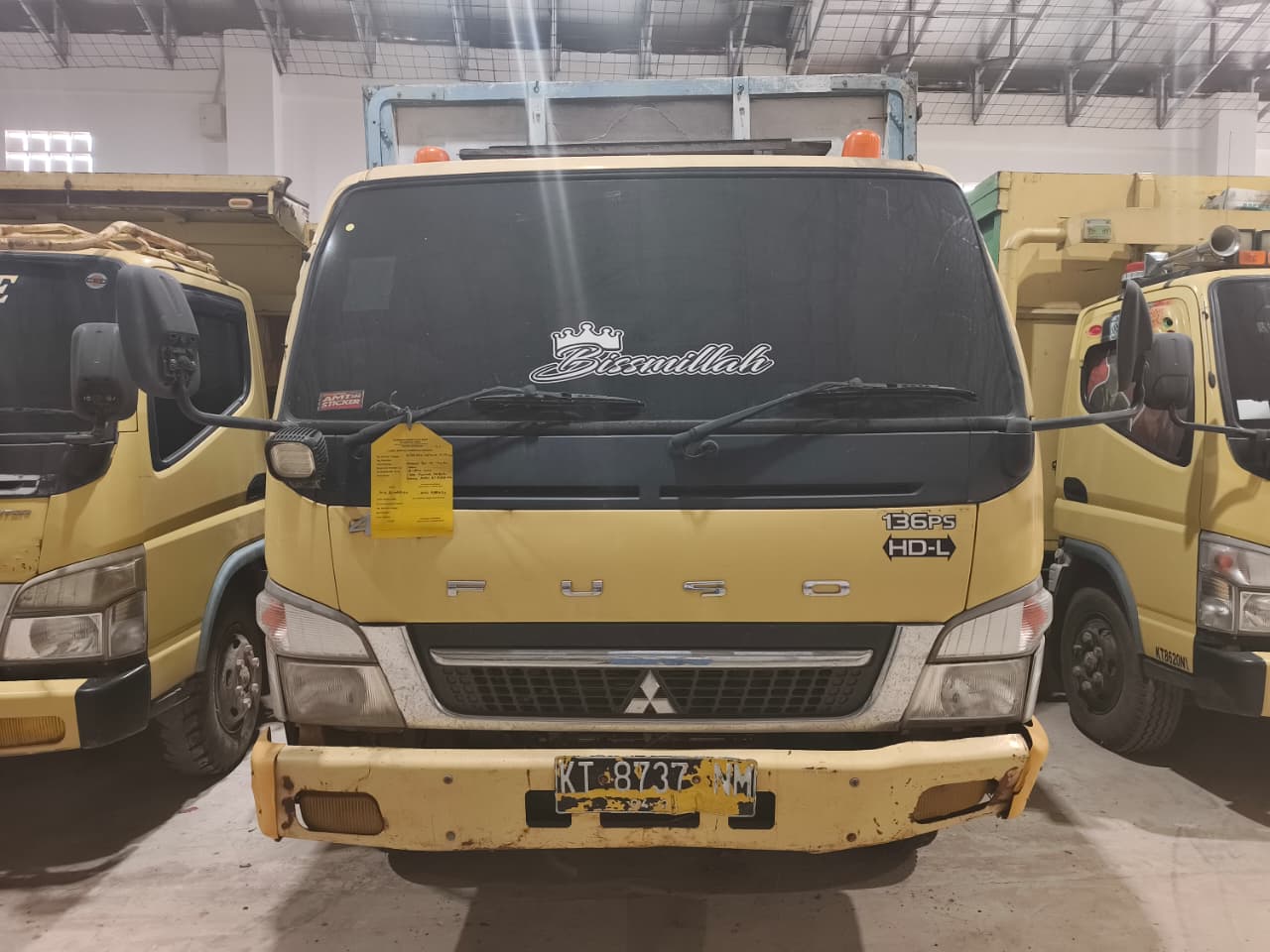 1 (satu) unit dump truck merk MITSUBISHI warna kuning tahun 2019 dngan No. Pol KT 8737 NM. Nomor mesin 4D34TT10838, Nomor rangkar MHMFE84P8KK015495
