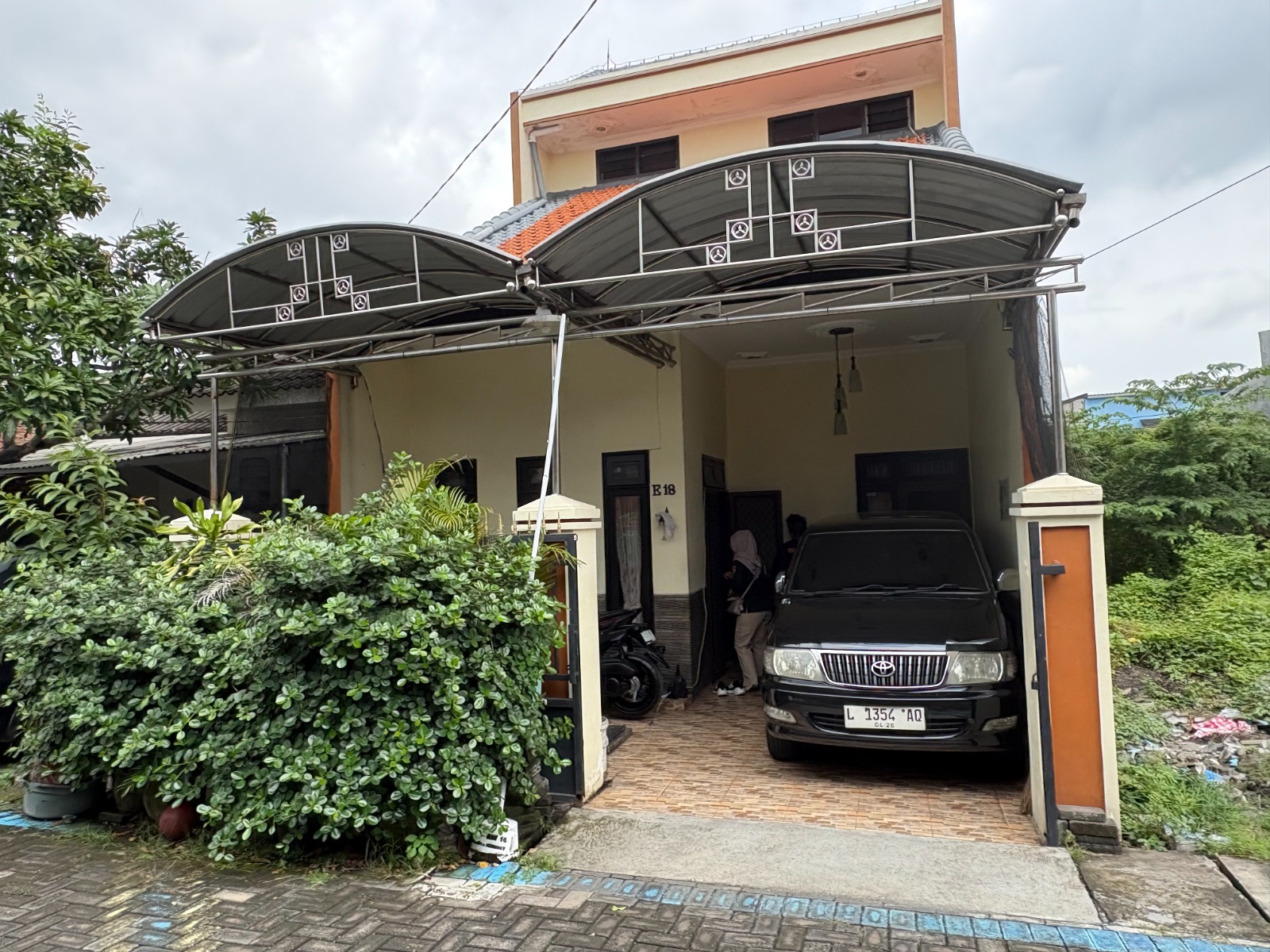 1 (satu) bidang tanah seluas 90 m2 dilengkapi sertifikat SHM