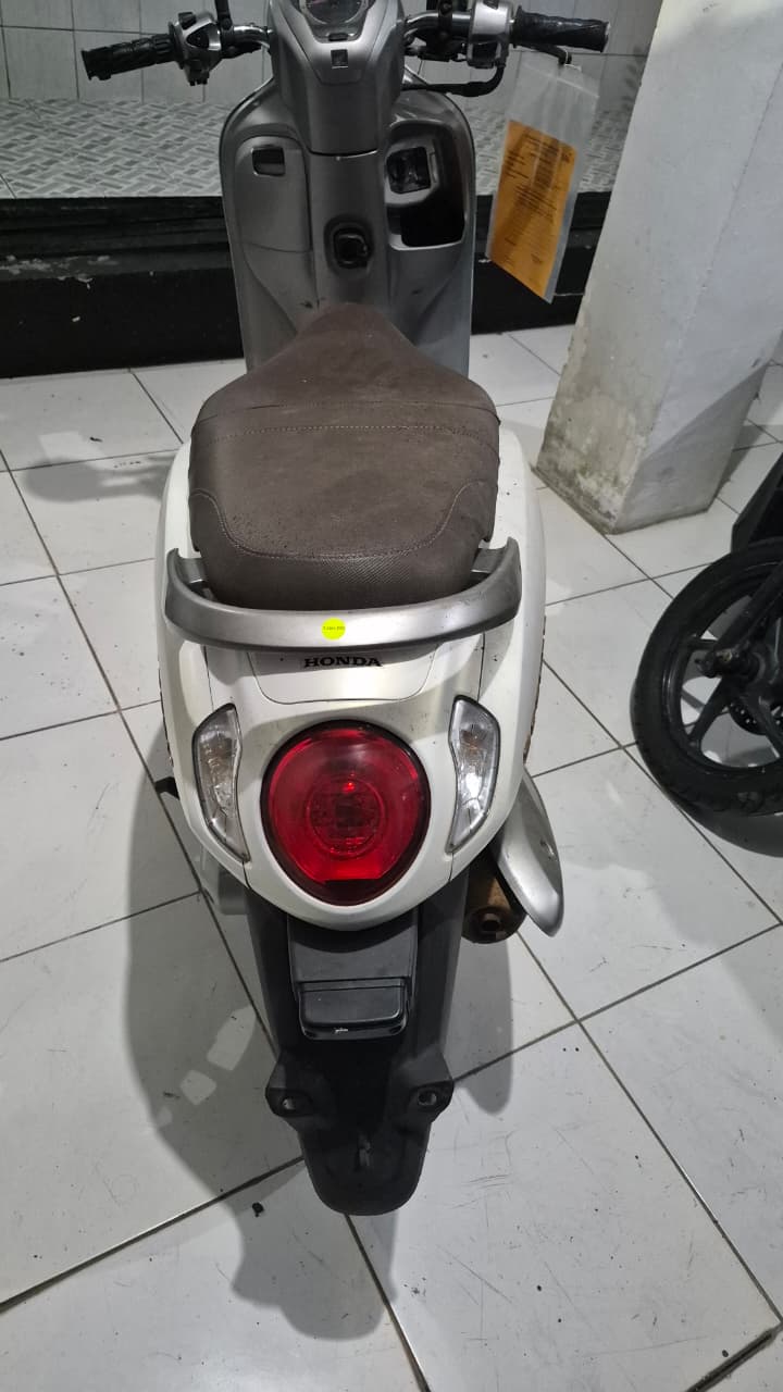 Detail Aset