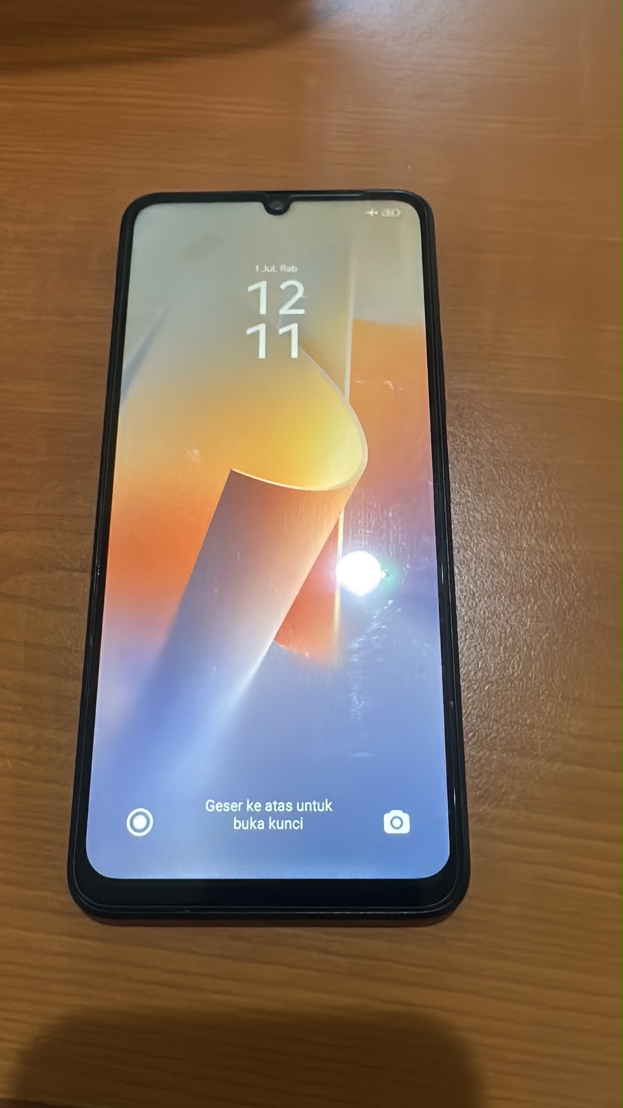 Handphone merk Redmi 13C wama Hitam dengan nomor sim card
089518022214