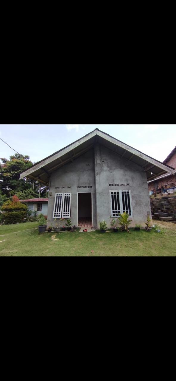1 (satu) SHM (Asli) Nomor : 758 atas nama pemegang hak Bejo Sutarjo, Desa Petajen, Kecamatan Bajubang;
